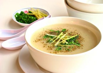 Cách nấu cháo giải cảm ngon cho bà bầu và bé yêu ngay tại nhà
