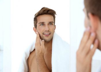 [Góc Review] TOP 5 Kem Trị Mụn Cho Nam tốt nhất 2022