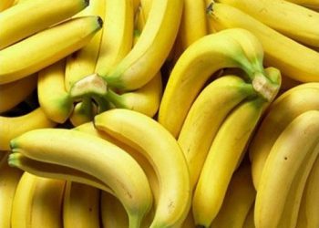 Mẹo đơn giản nhất nhận biết chuối có bị ngâm hóa chất