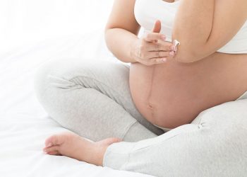 Bí quyết chăm sóc người bị viêm da tụ cầu khi đang mang thai