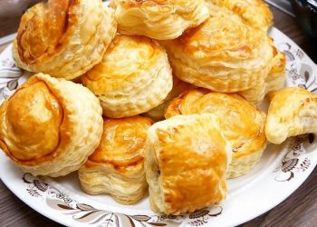 2 cách làm bánh pateso tại nhà giòn tan, vừa miệng nóng hổi