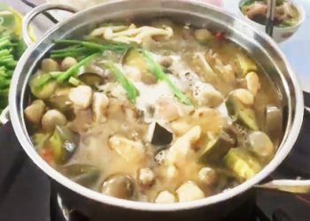 Cách nấu lẩu mắm cá tra ngon đậm đà thật khó quên