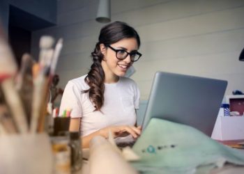 4 thói quen ăn uống cần tránh nếu bạn ít vận động