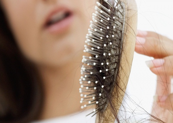 7 cách trị rụng tóc tại nhà đơn giản và hiệu quả