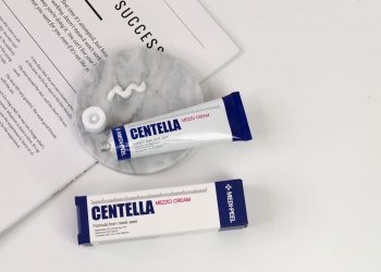 Review kem trị mụn Medi Peel Centella Mezzo Cream: phục hồi, làm dịu da “cấp tốc”