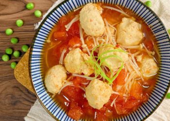 Ngày nào cũng nấu món canh này mang đi làm ăn trưa, sau 10 ngày da tôi sáng hẳn lên, vòng eo giảm cả 3cm!