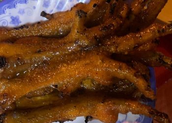 Tiệm chân gà nướng ‘nhà giàu’ ở Sài Gòn