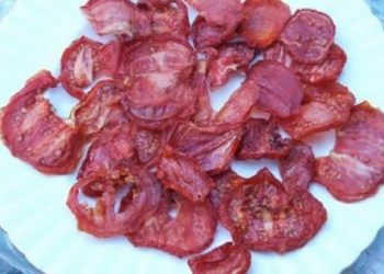 Mẹo bảo quản cà chua nhanh chóng mấy tháng trời vẫn tươi ngon như mới