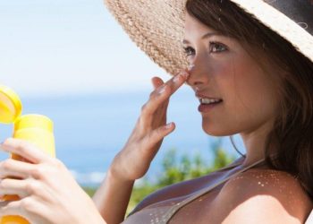 Thoa kem chống nắng đúng cách: Bạn đã biết chưa?