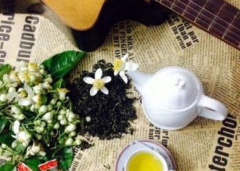 Mẹ đảm có biết, làm nước đường hoa bưởi, bỏ tủ lạnh quanh năm để nấu ăn và pha đồ uống ngon tuyệt vời!