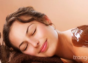 Các bước dưỡng trắng da body chuẩn tại nhà