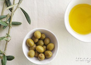 Cách chăm sóc tóc mềm mượt đi chơi ngày xuân