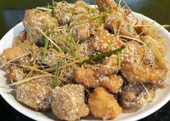 Cách làm món thịt gà rang muối thơm ngon tuyệt đỉnh