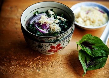 Canh gà, rau dền với quinoa! Ăn cho sức khỏe