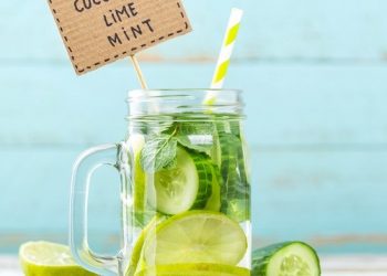 7 công thức nước detox thải độc giúp đẹp da – giữ dáng