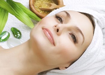Công thức làm trắng da từ trứng gà khiến bạn ngạc nhiên