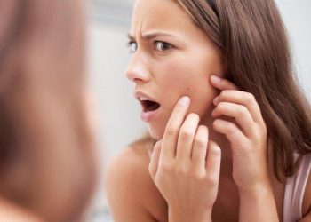 5 nguyên nhân dùng sữa rửa mặt làm da bị nổi mụn – nên tránh ngay từ hôm nay