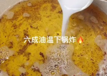 Chị em xôn xao trước cách vợt sạch cặn dầu ăn chỉ trong nháy mắt