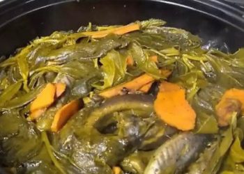 Cá diếc kho với thứ lá hoặc thứ quả rẻ bèo này thành món ăn thơm ngon độc đáo, không tanh, không nồng