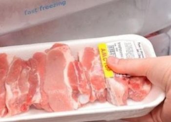Làm thêm bước này giúp bảo quản thịt lợn thịt gà trong ngày Tết an toàn, không lo hư hỏng