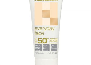 Review kem chống nắng Hamilton Everyday Face Cream SPF50+: kem chống nắng có finish đẹp nhất?