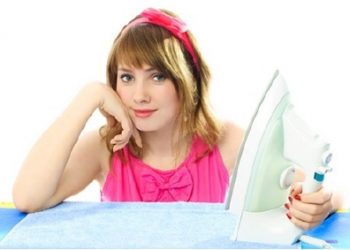 Làm sao để là quần áo nhanh, đẹp và hiệu quả nhất?