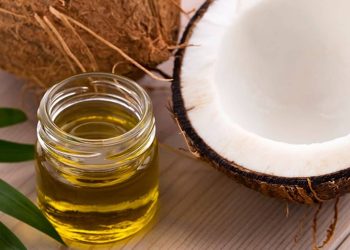 3 công thức mặt nạ dưỡng tóc từ dầu dừa – giải pháp hoàn hảo cho tóc khô xơ, dễ gãy rụng