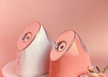 Review máy xông mặt EMMIÉ – Nano Ionic Facial Steamer Humidifier: cấp ẩm chuyên sâu mang lại làn da bóng mượt, mịn màng