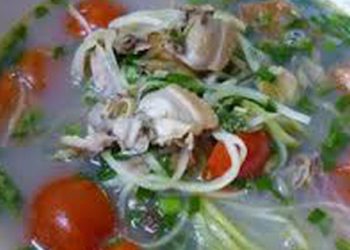 Các F0 cần vitamin C thì loài cây dại này vừa là rau sạch vừa nấu được nhiều món canh lẩu ngon miệng, nhanh hồi phục