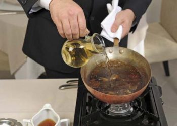 Sai lầm khi nấu nướng khiến bạn tăng cân nên chú ý