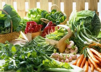 Những bí quyết chăm sóc da mụn và thâm