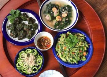 Lạ kì mâm cơm toàn món thân quen lại khiến hội chị em chia làm 2 phe: Người nghiền ăn bao nhiêu cũng không đủ, người thì nhất định không chịu ăn