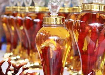 2 loại rượu ngâm uống hàng ngày vợ chồng cùng thăng hoa chốn phòng the