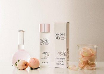Da hỗn hợp thiên dầu nên dùng serum gì để có làn da đẹp không bị mụn?