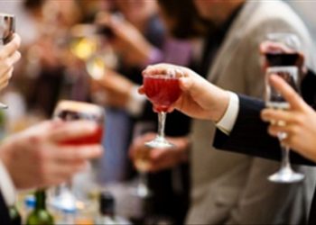Chuyên gia mách nhỏ cách giải rượu nhanh và an toàn