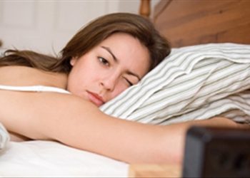 Giải pháp nào cho người mất ngủ có thể cải thiện tình trạng này?