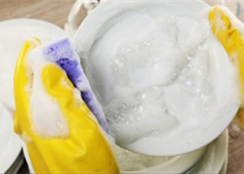 Cách rửa bát để tránh ngộ độc đơn giản an toàn nhất