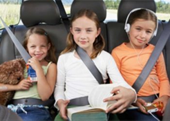 Những mẹo nhỏ giúp bé không bị say xe để có thể khỏe khoắn, tươi tắn