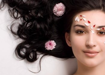 13 thói quen xấu gây ra gàu mà bạn ít khi để ý