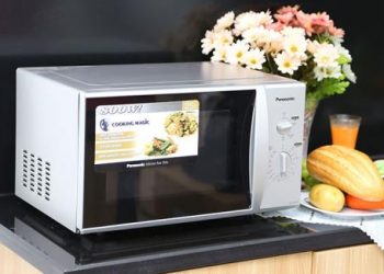 4 sự thật cần biết về lò vi sóng khi làm nóng đồ ăn