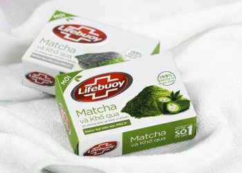 Review xà bông Lifebuoy matcha khổ qua: Xà bông trị mụn lưng giá bình dân tốt nhất