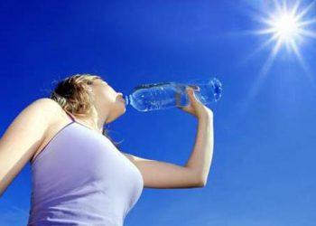 Bí quyết chống nắng và tránh uể oải trong mùa hè nên biết