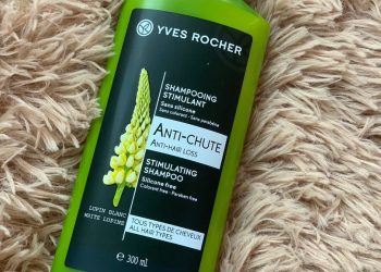 Review dầu gội giảm rụng tóc Yves Rocher Anti Hair Loss Stimulating Shampoo