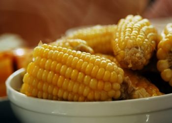 Hướng dẫn cách bảo quản ngô cực hiệu quả nhất định phải biết