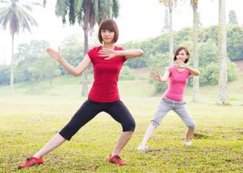 Bí quyết giữ gìn sức khỏe cho phụ nữ tuổi trung niên