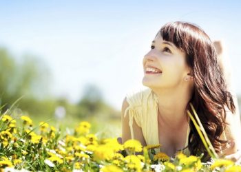 7 cách giúp bạn hạn chế tình trạng dị ứng mỗi khi hè đến