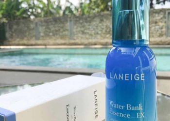 Review LANEIGE Water Bank Essence Ex: Tinh chất dưỡng ẩm số 1 châu Á