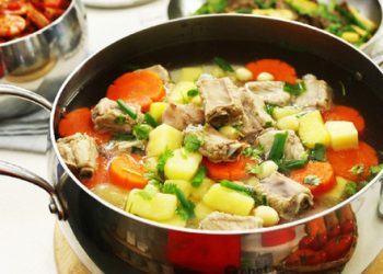 Món canh này có đủ rau đủ thịt, không chỉ ngon mà còn hỗ trợ giấc ngủ cực tốt!