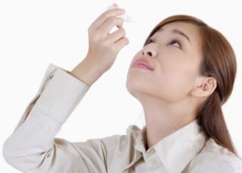 Tiết lộ bí quyết chăm sóc mắt trong mùa nóng dành cho các bạn