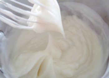 Hướng dẫn cách làm bột bánh giò ngon như ngoài tiệm